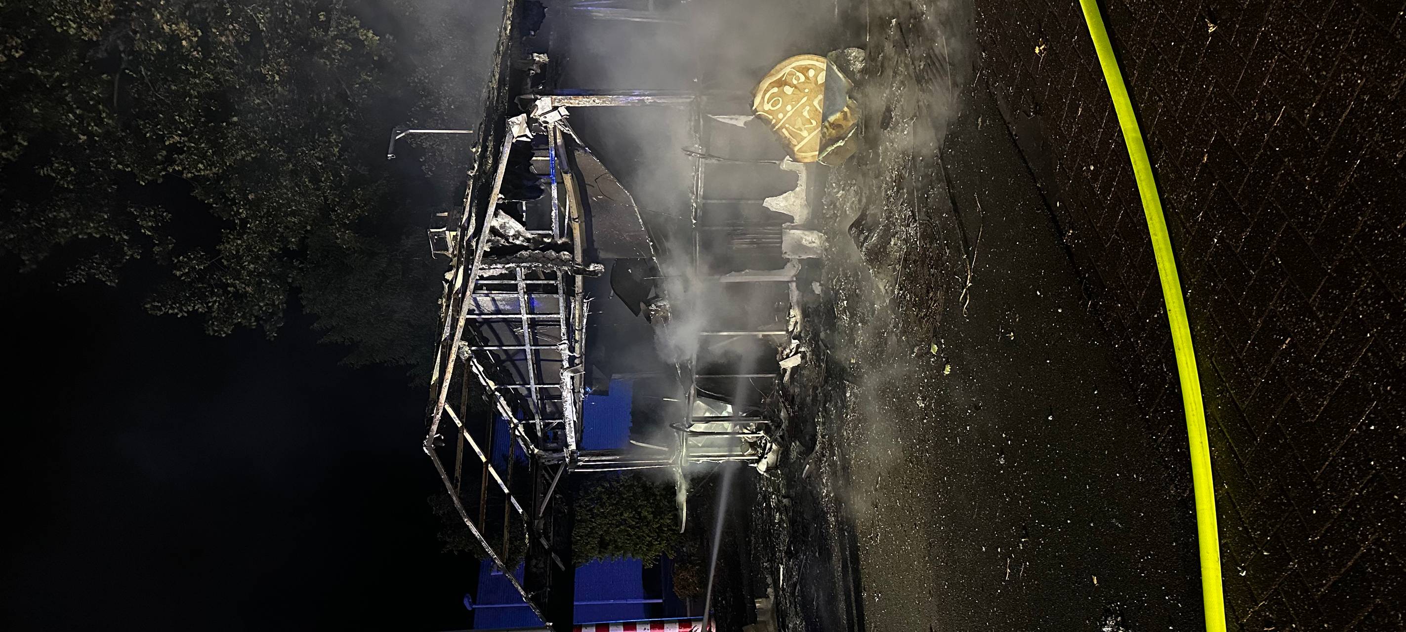 Imbissstand in Soest vollständig abgebrannt