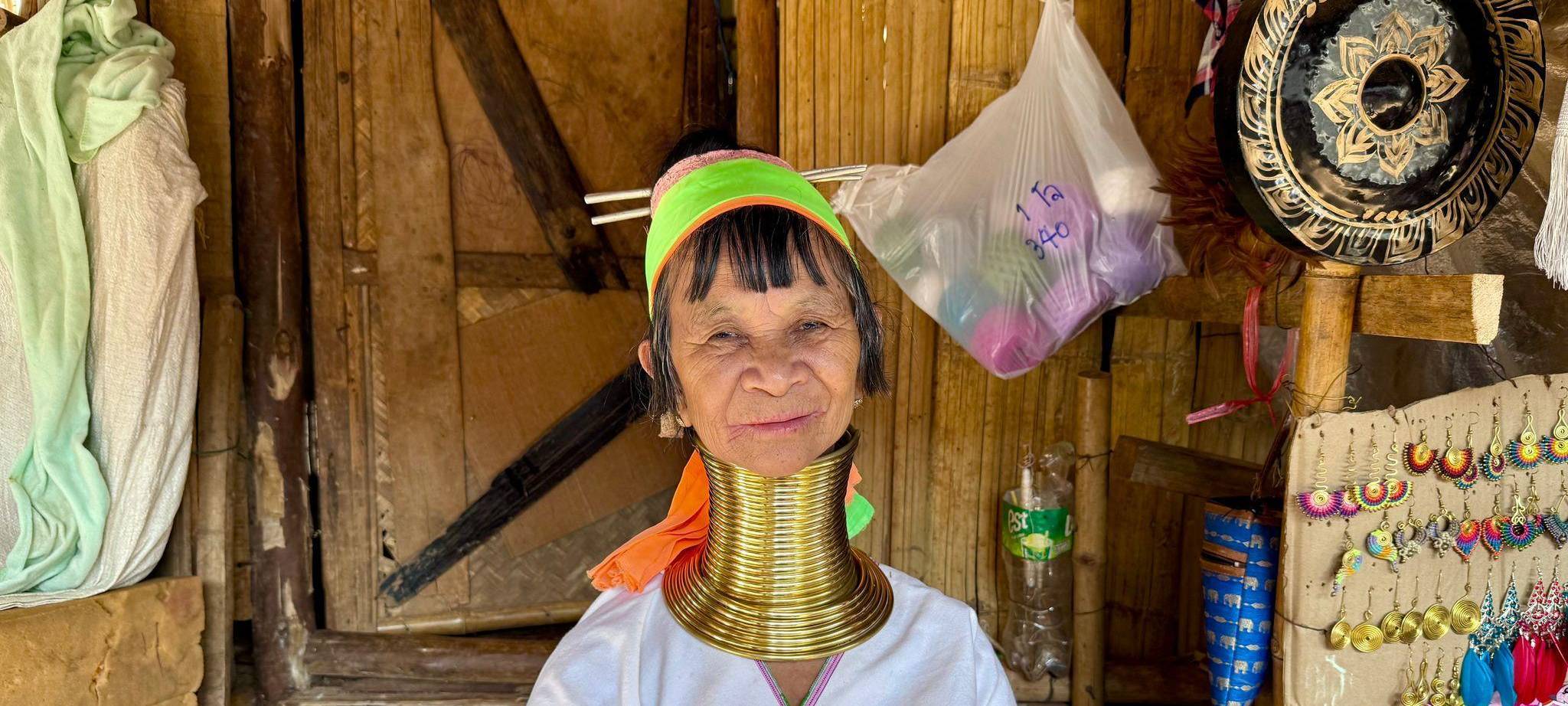 Langhalsfrauen - «Long Neck Karen» - im Norden Thailands