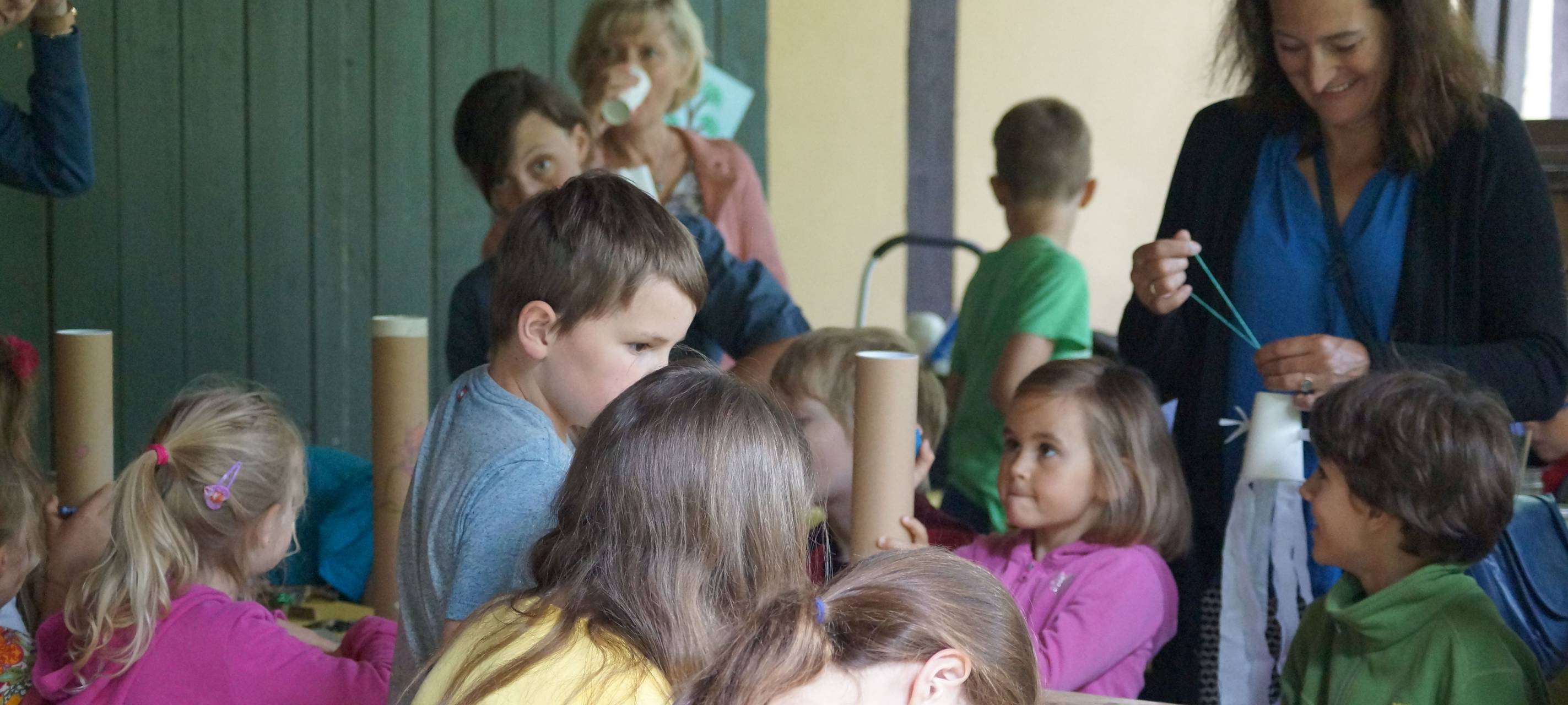 KINDER-Kunst-Stückchen auf dem Hof Schulte-Drüggelte am Möhnesee