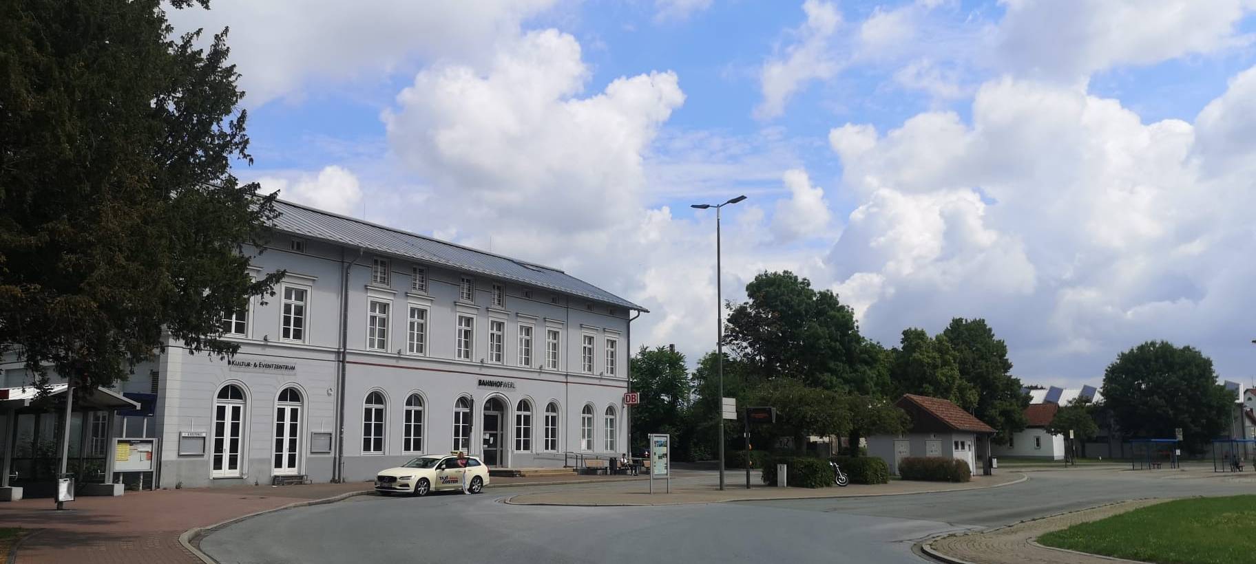 Werl-Soest: Bahnstrecke wegen Oberleitungsschaden gesperrt