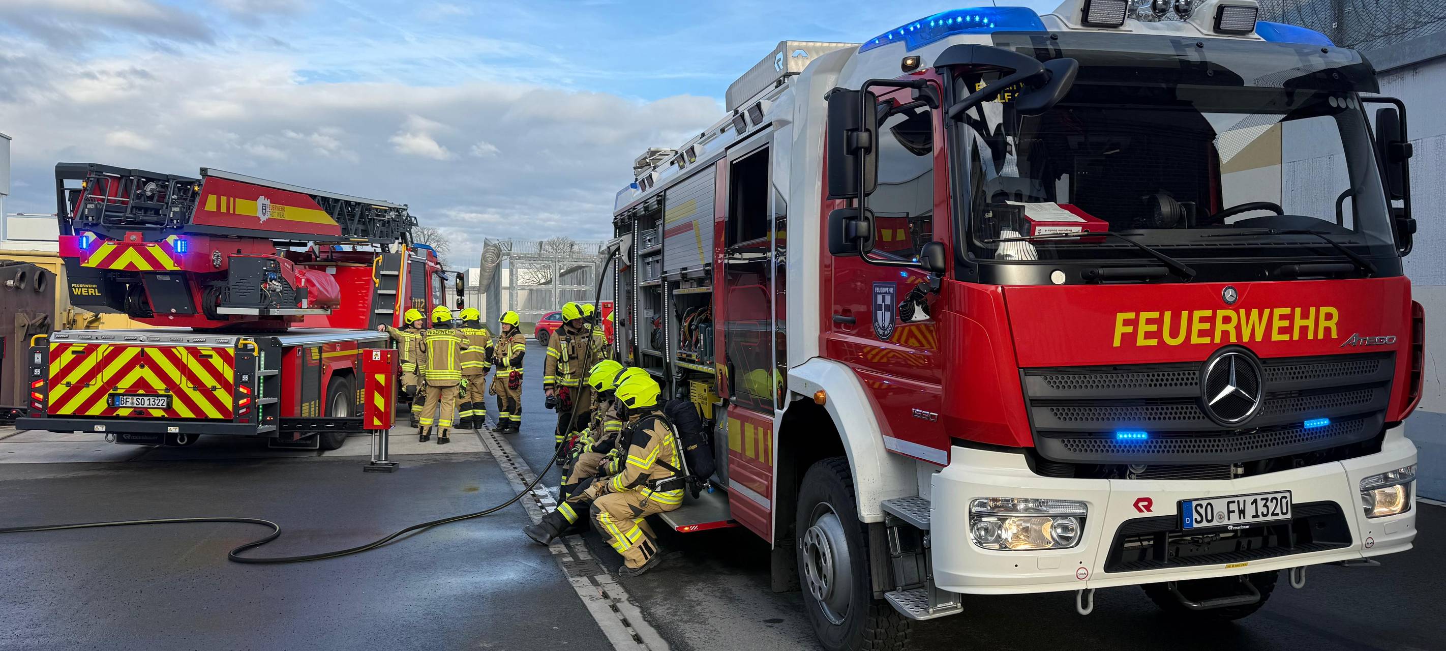 Feuerwehr rückt zu JVA-Alarm aus