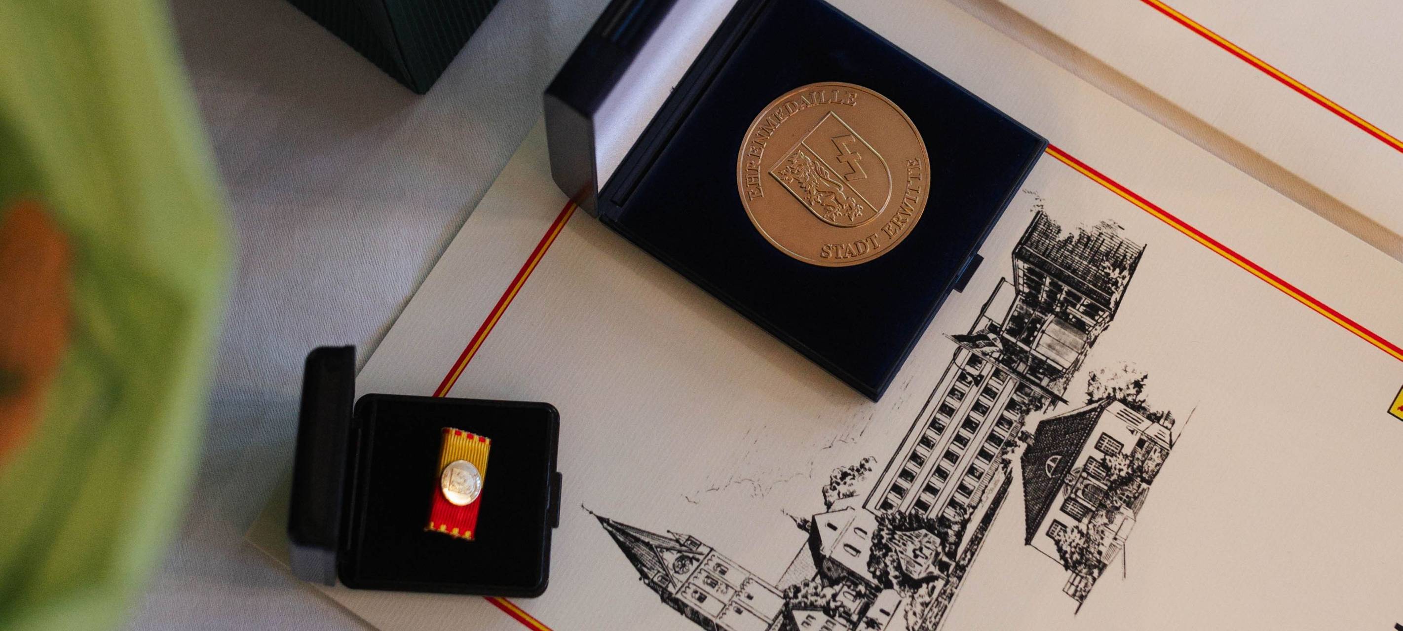 Erwitte ehrt Ehrenamtliche mit neuer Goldmedaille