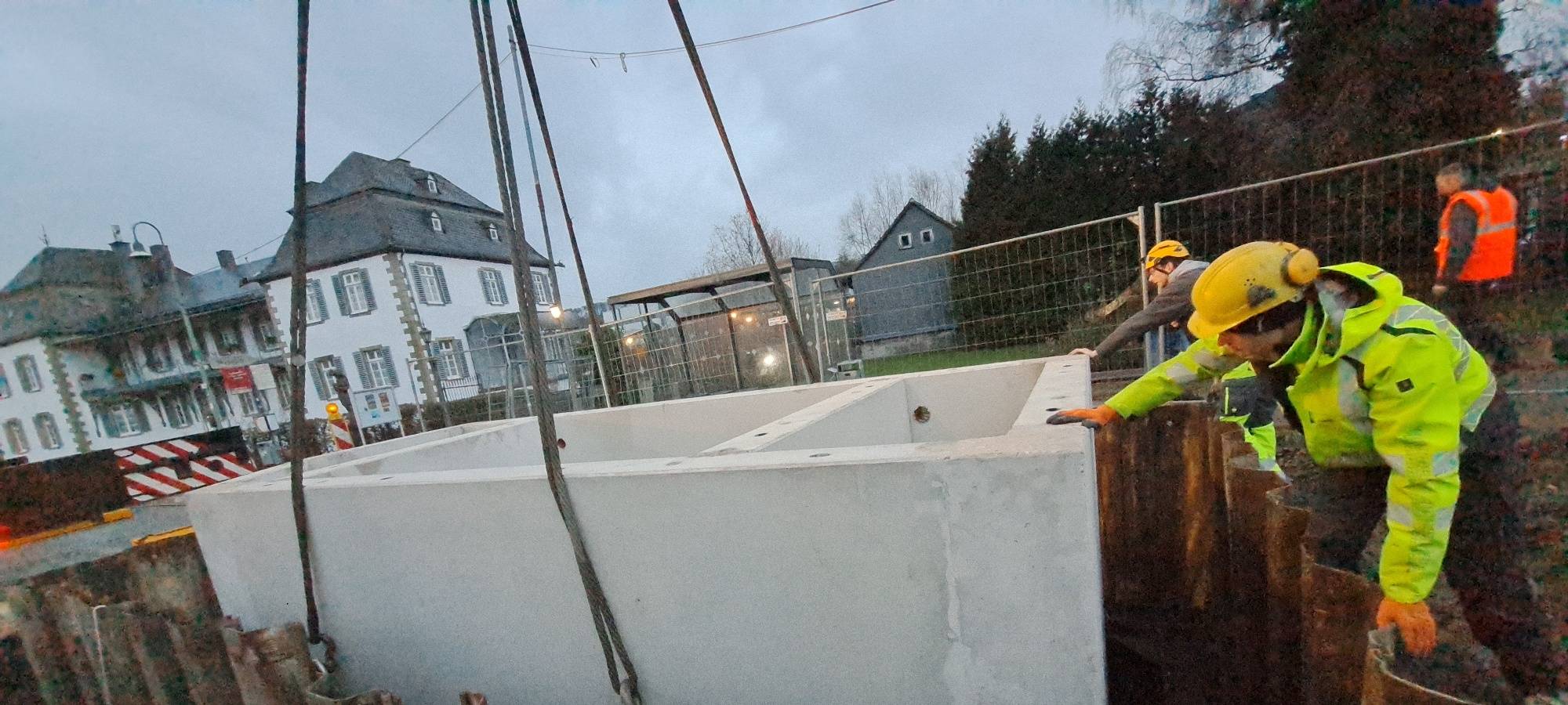 Warstein: Neues Drosselbauwerk schützt vor Hochwasser