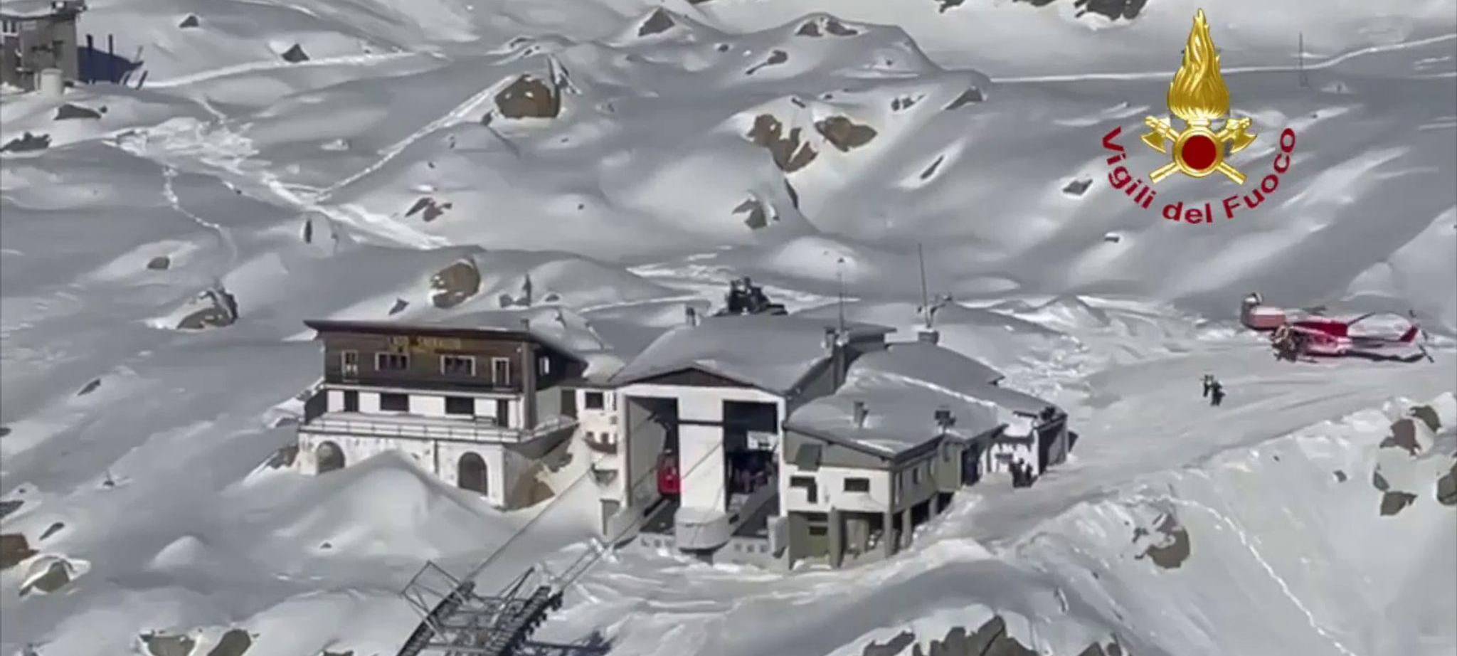 Viele Menschen sitzen nach Seilbahn-Unfall in Italien fest