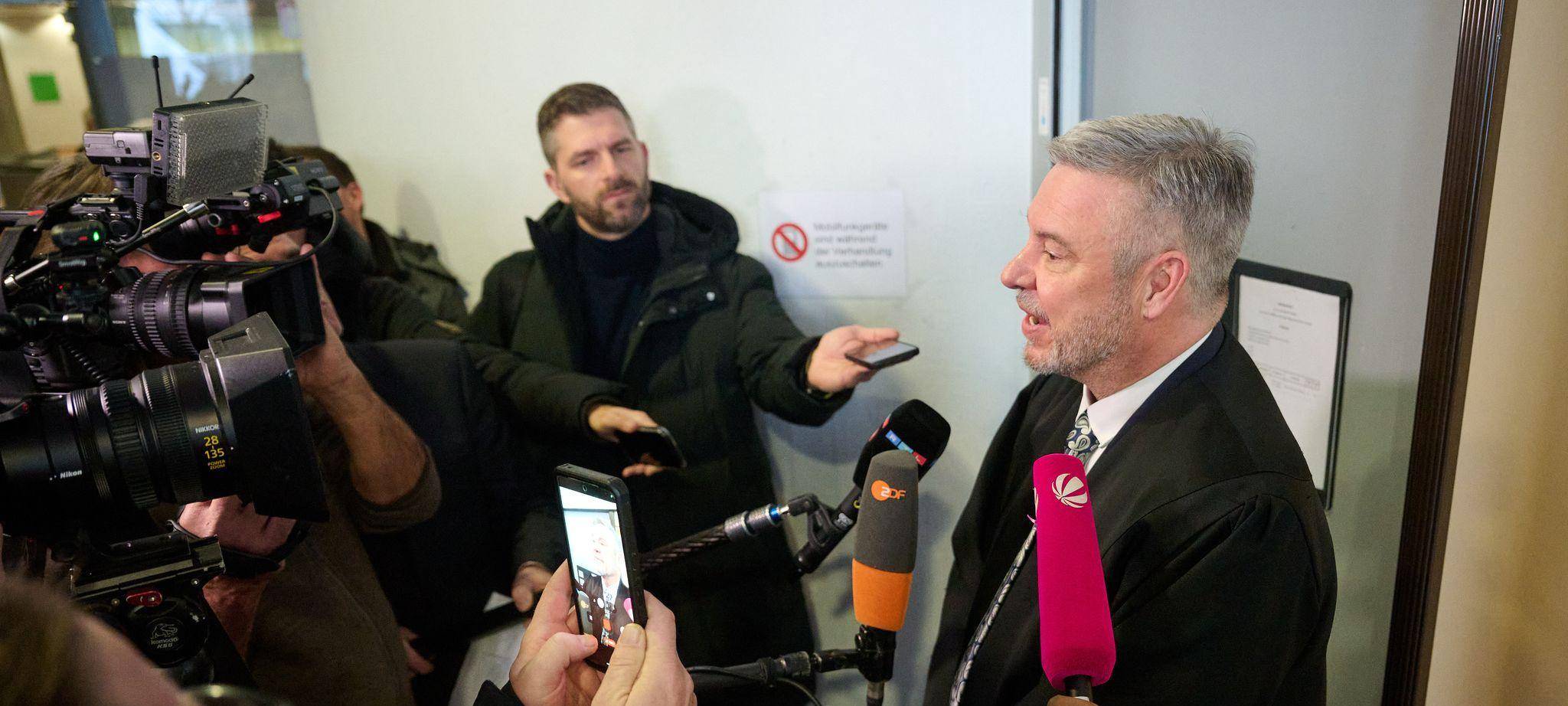 Prozess wegen Isolation eines Kindes