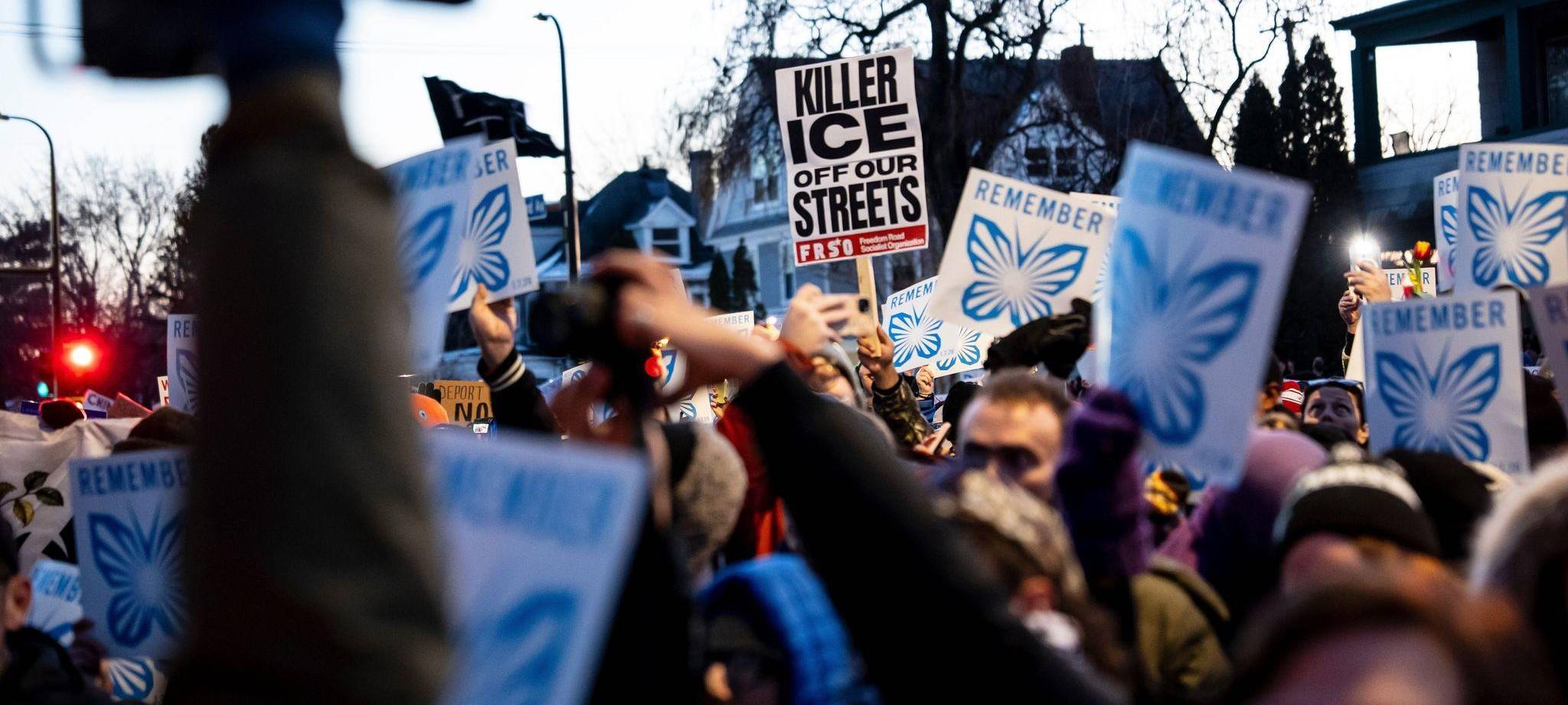 Frau stirbt nach Schüssen eines ICE-Beamten in Minneapolis