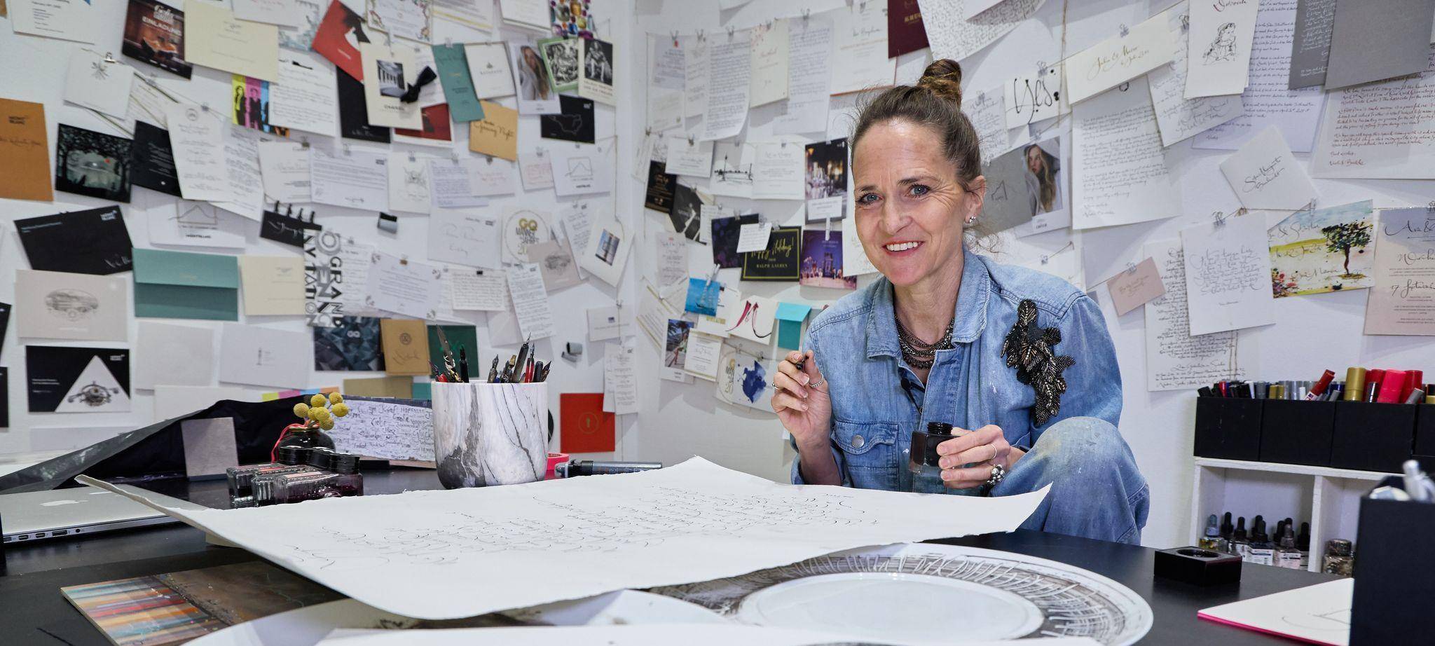 Künstlerin Jeannine Platz - Tag der Handschrift