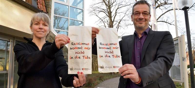 "Rassismus kommt mir nicht in die Tüte" im Kreis Soest