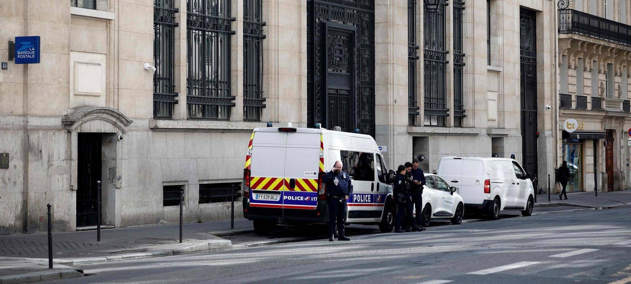 Vereitelter Sprengstoffanschlag auf eine Bank in Paris