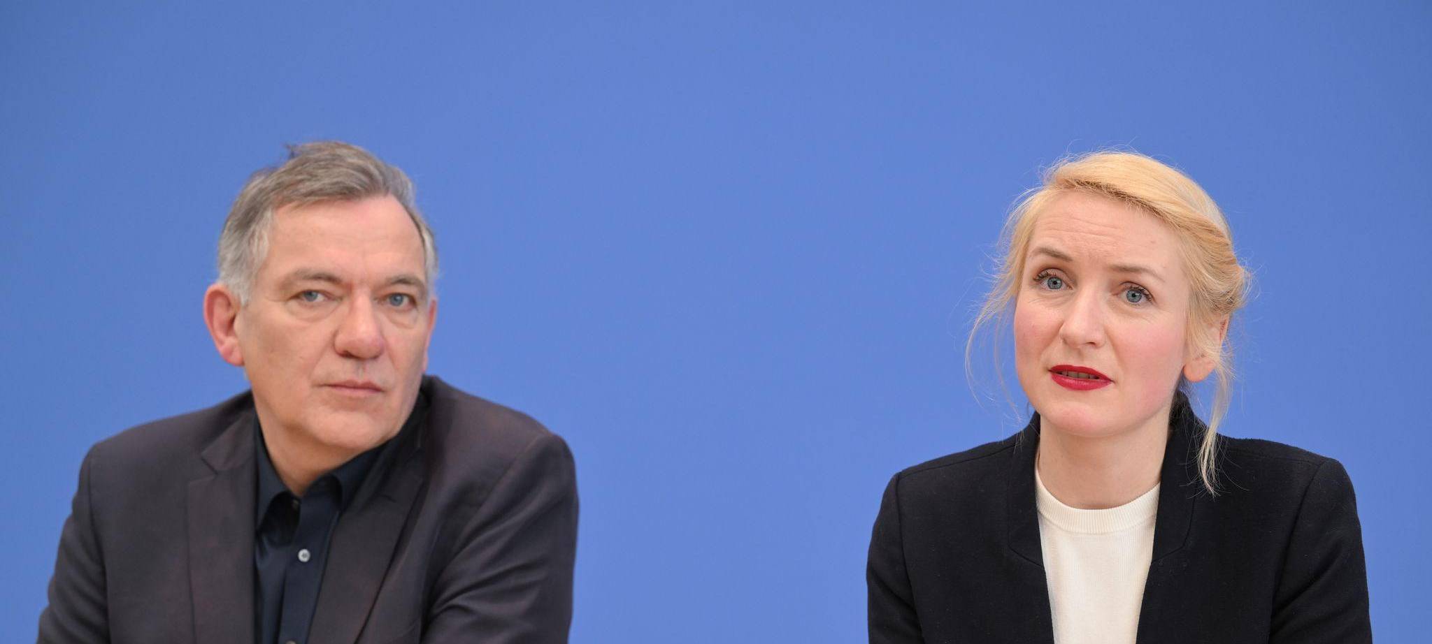 Jan van Aken und Ines Schwerdtner