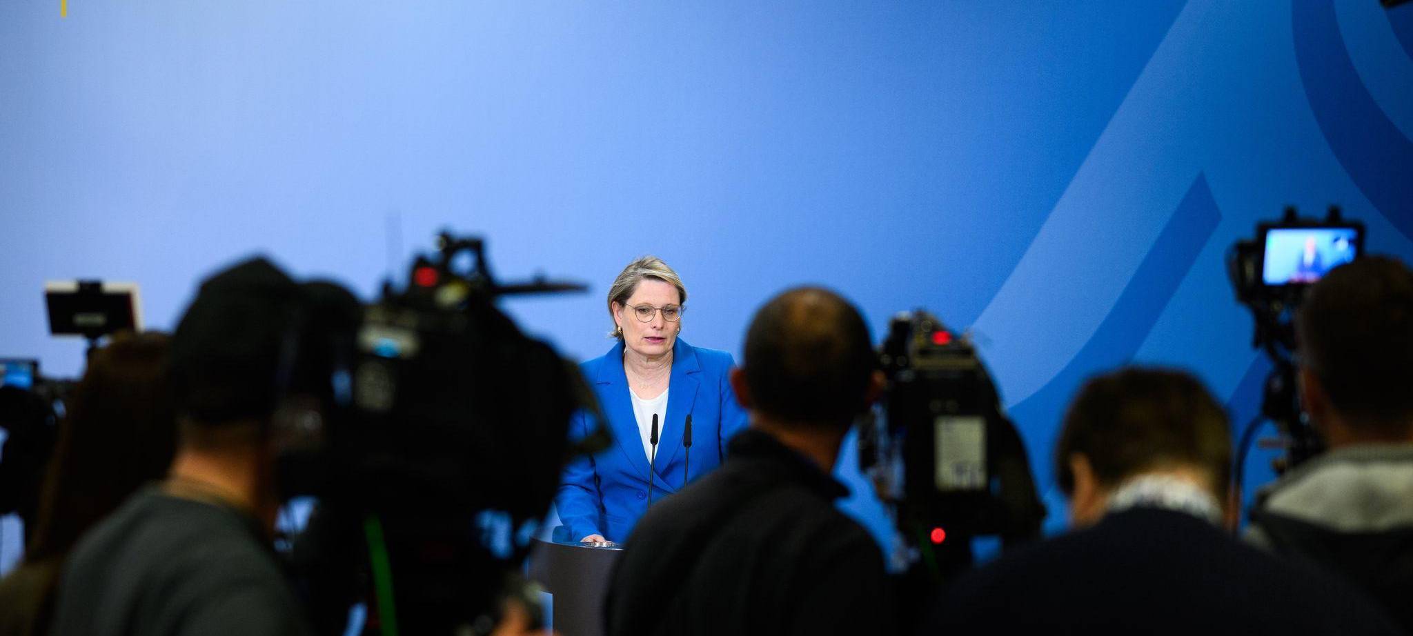Pressekonferenz von Bundesjustizministerin Hubig