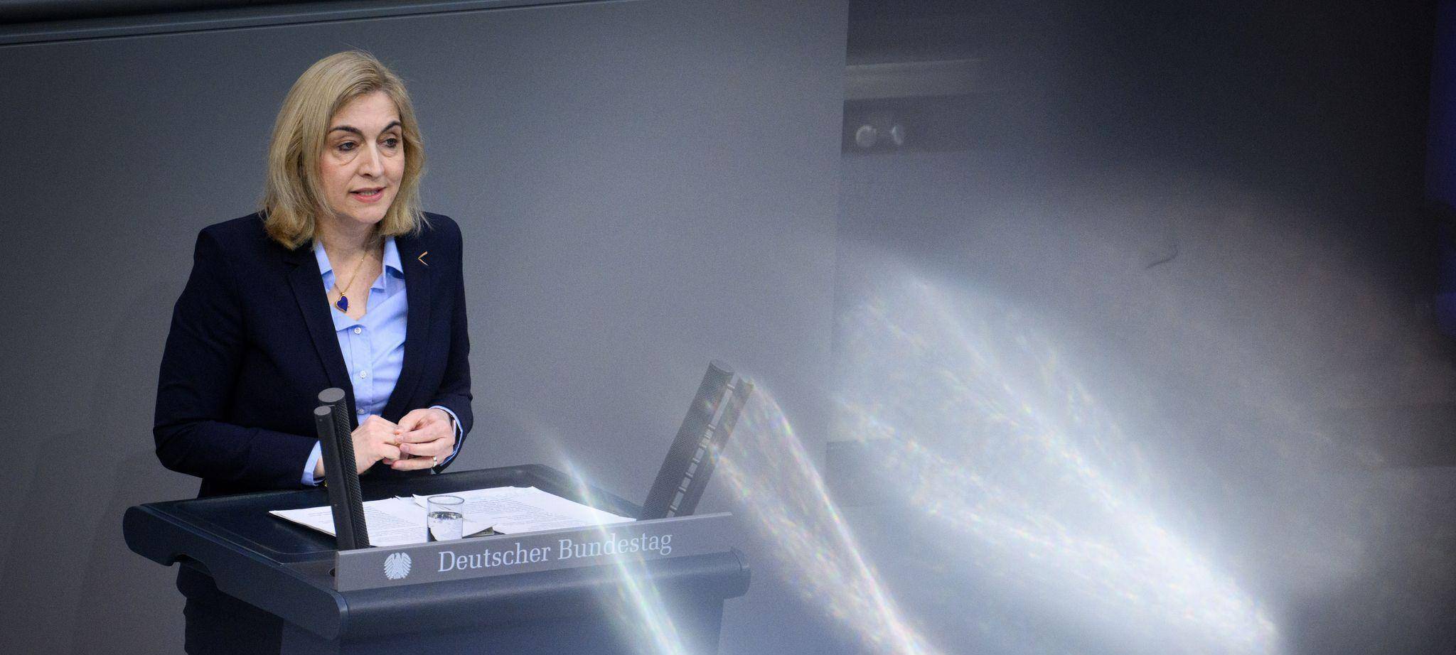 Im Proteststurm: Wo Streitpunkte in Warkens Sparpaket sind