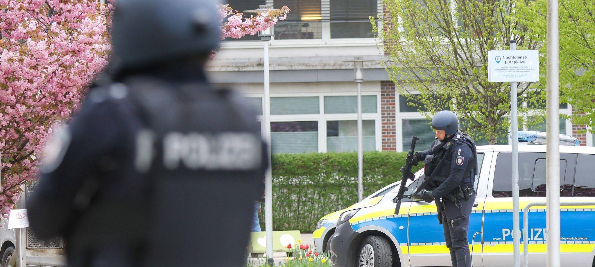 Polizei-Einsatz in Rellingen bei Hamburg