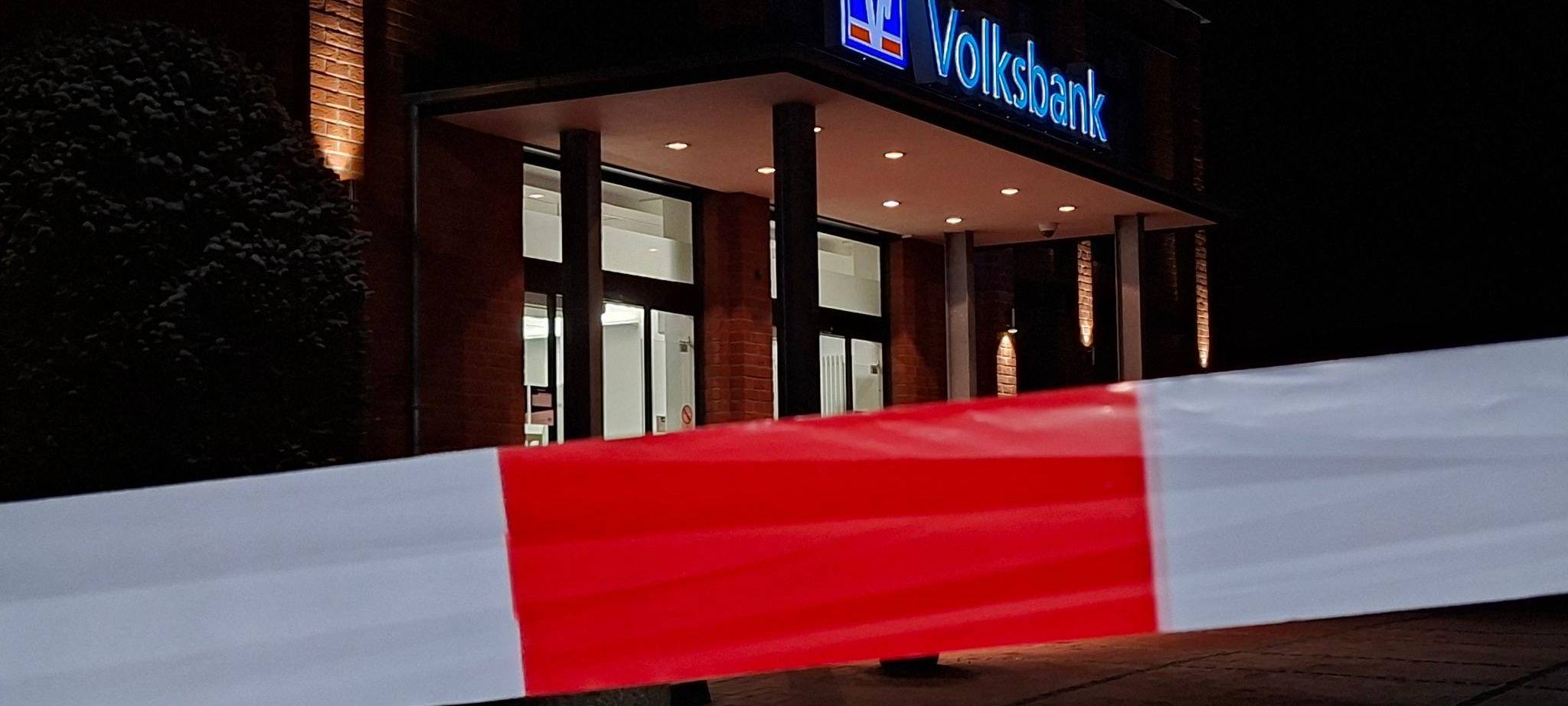 Schließfächer in Bank in Stuhr aufgebrochen