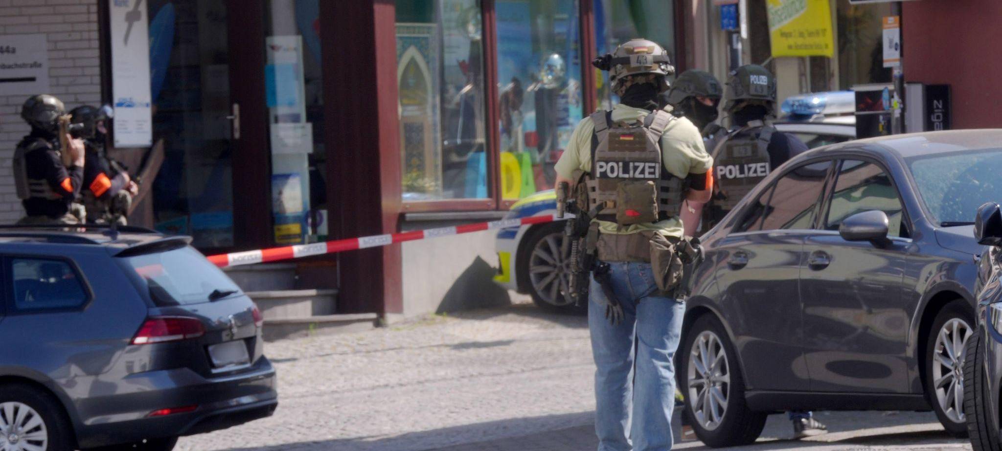 Geiselnahme in einer Bank im rheinland-pfälzischen Sinzig