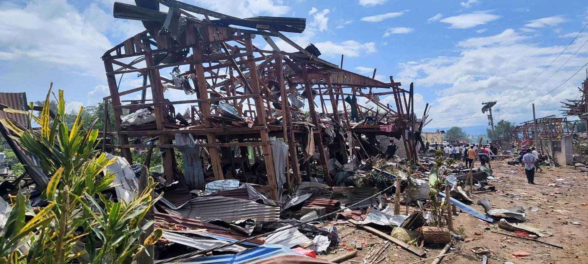 Nach Explosion von Munitionslager in Myanmar