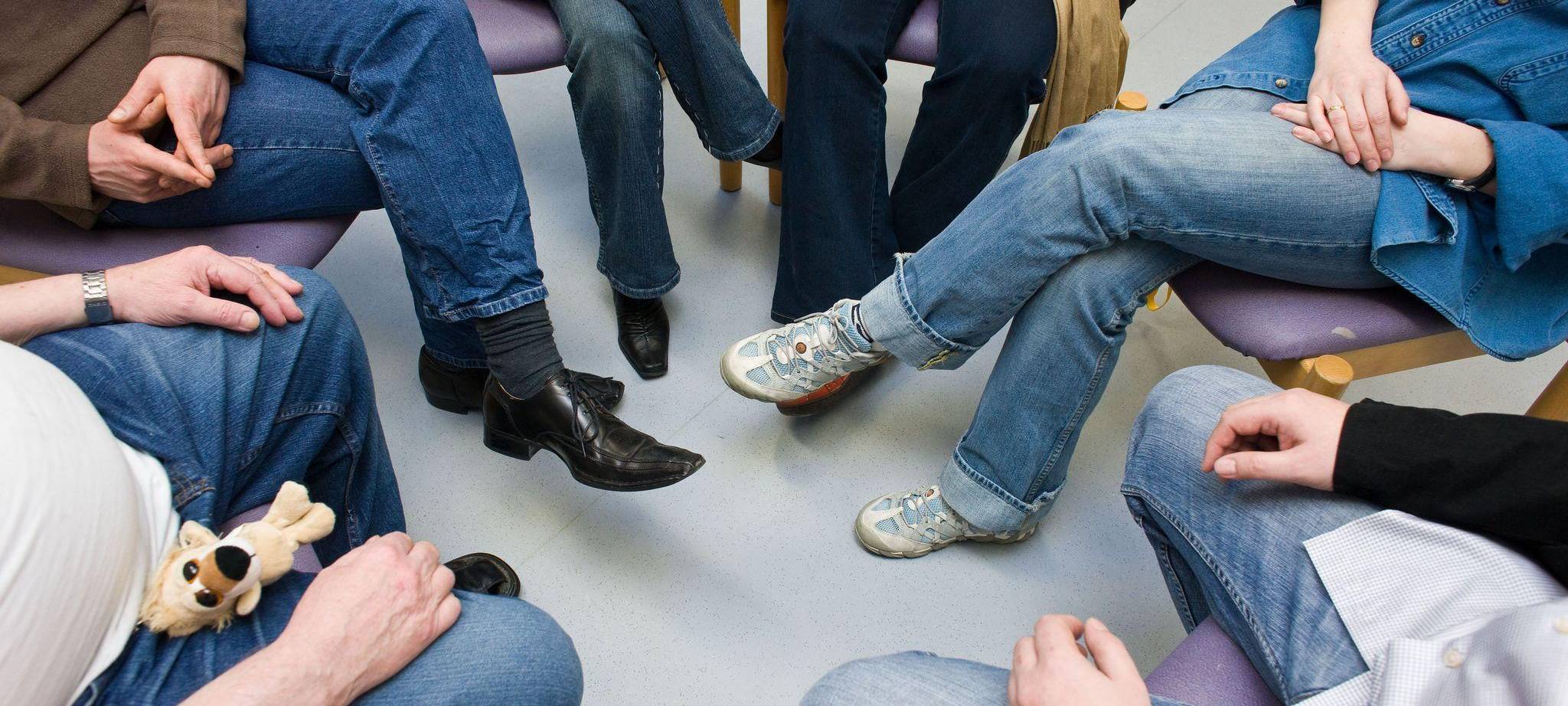 Patienten während einer Gruppentherapie