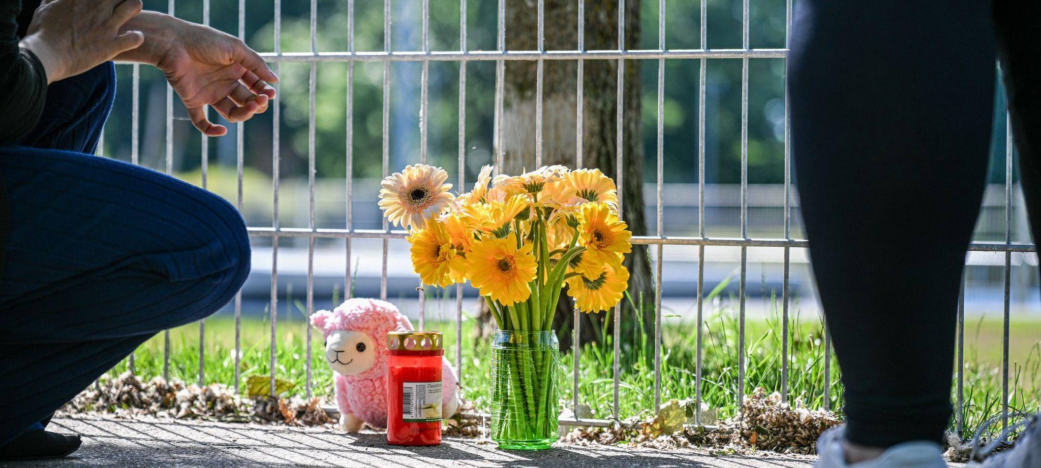 Nach dem Fund von leblosem Kind in Auto