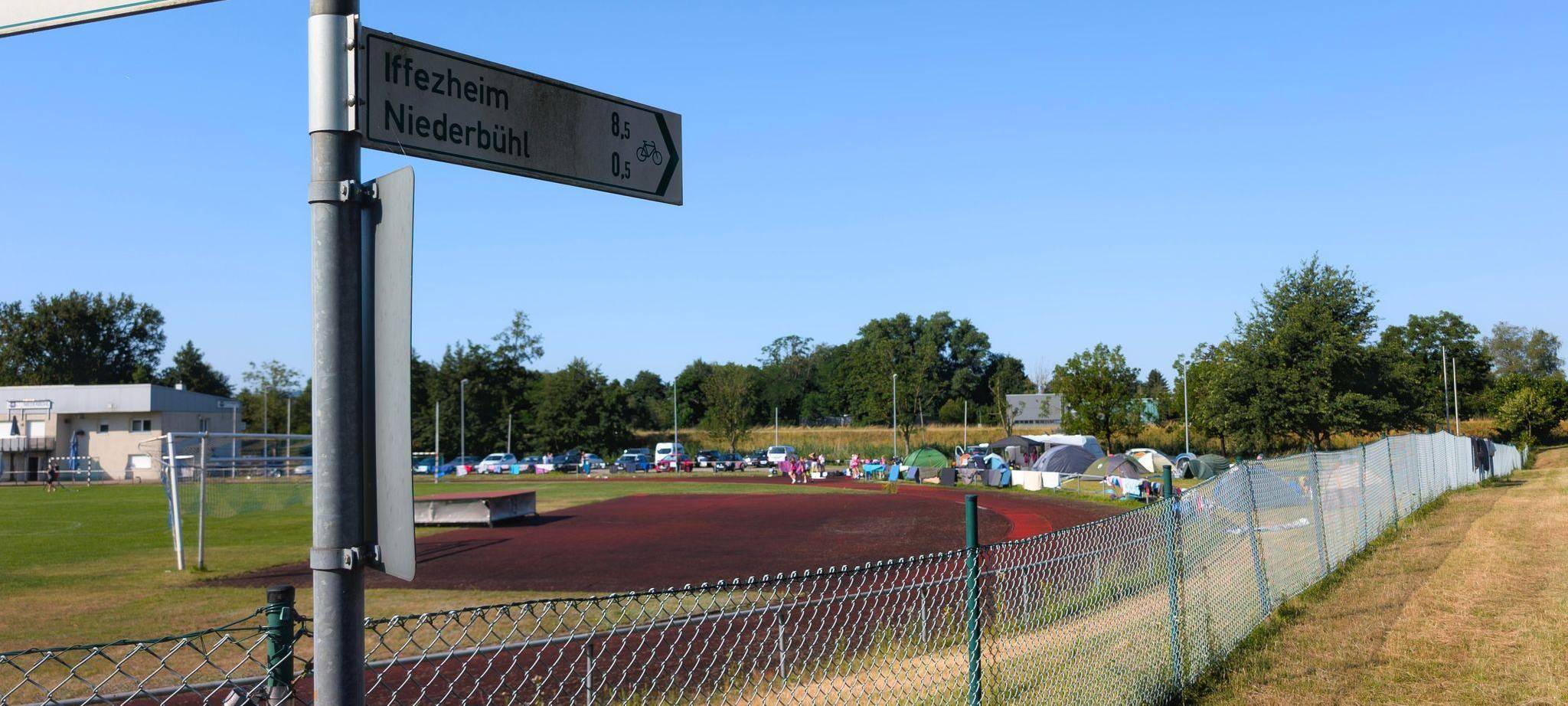 Verletzte bei Blitzeinschlag auf Sportfest