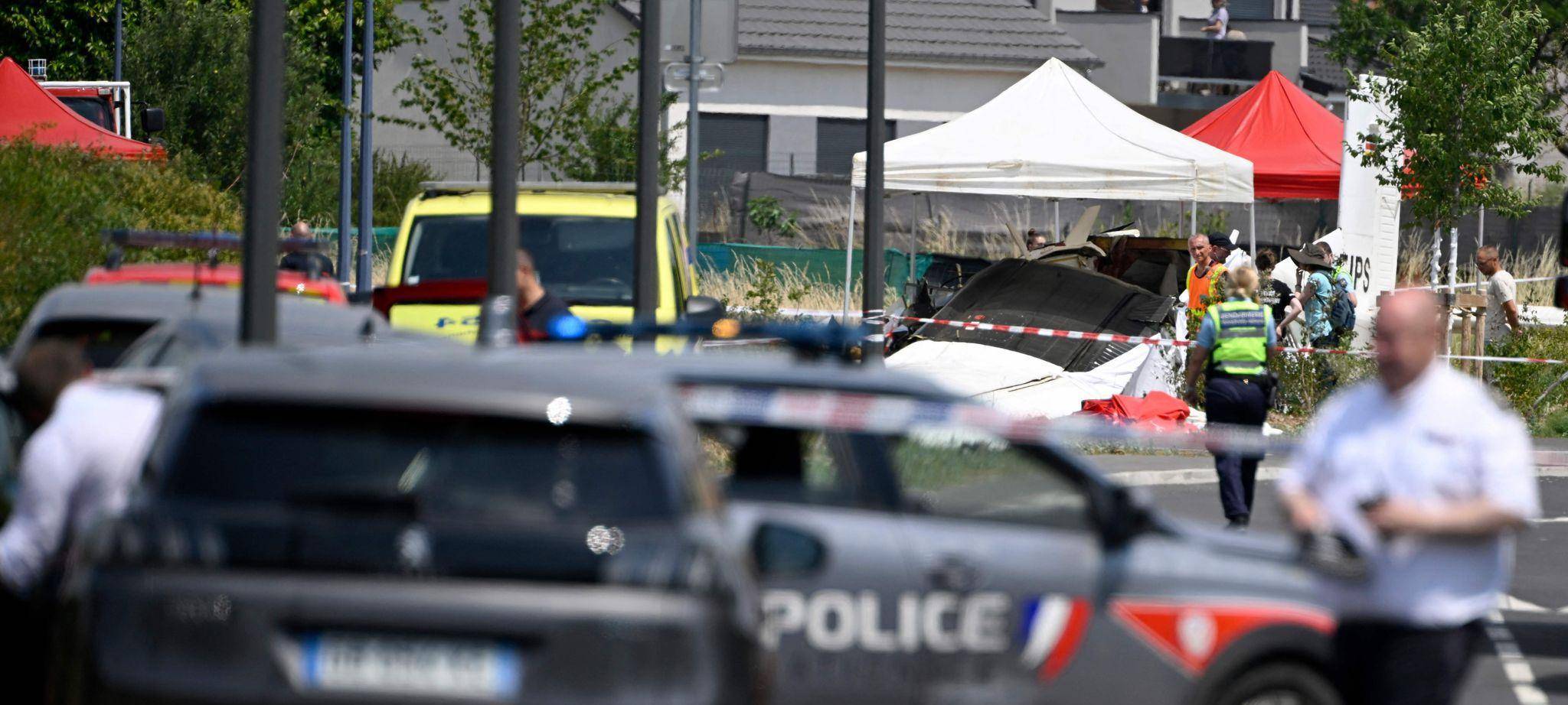 Elf Tote bei Flugzeugabsturz in Frankreich