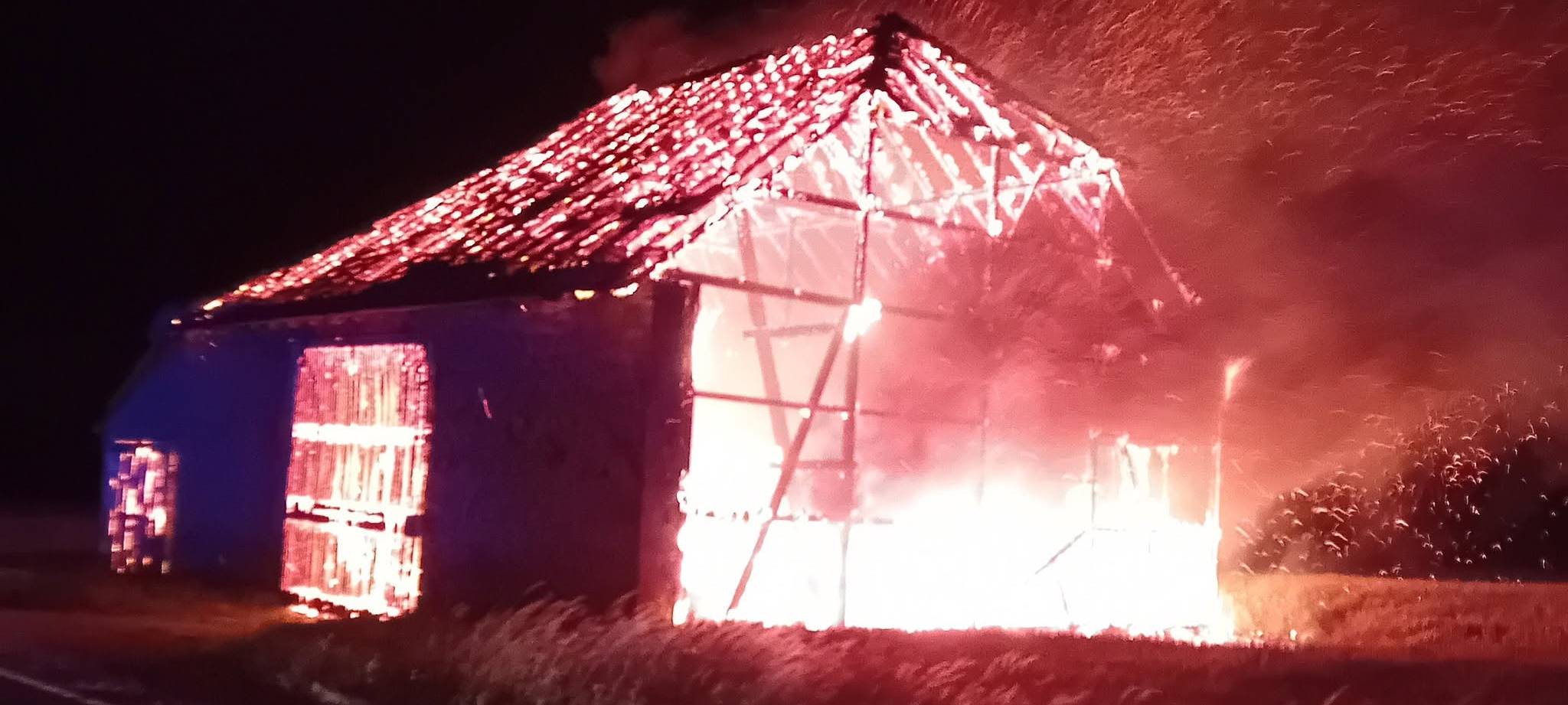 Brand in Altenrüthen: 65 Feuerwehrleute im Einsatz