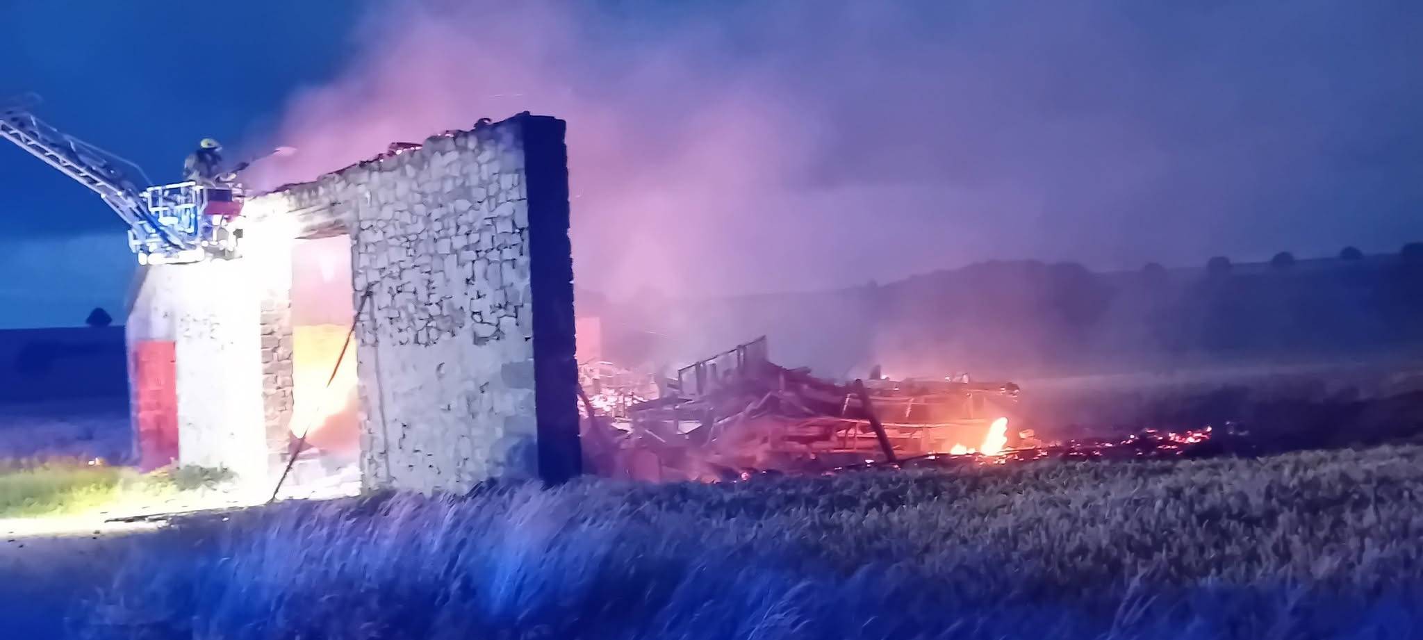 Brand in Altenrüthen: 65 Feuerwehrleute im Einsatz