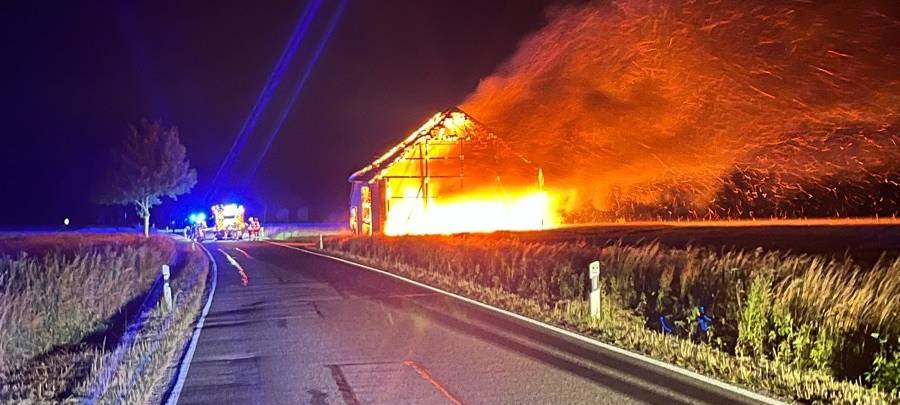 Brand in Altenrüthen: 65 Feuerwehrleute im Einsatz