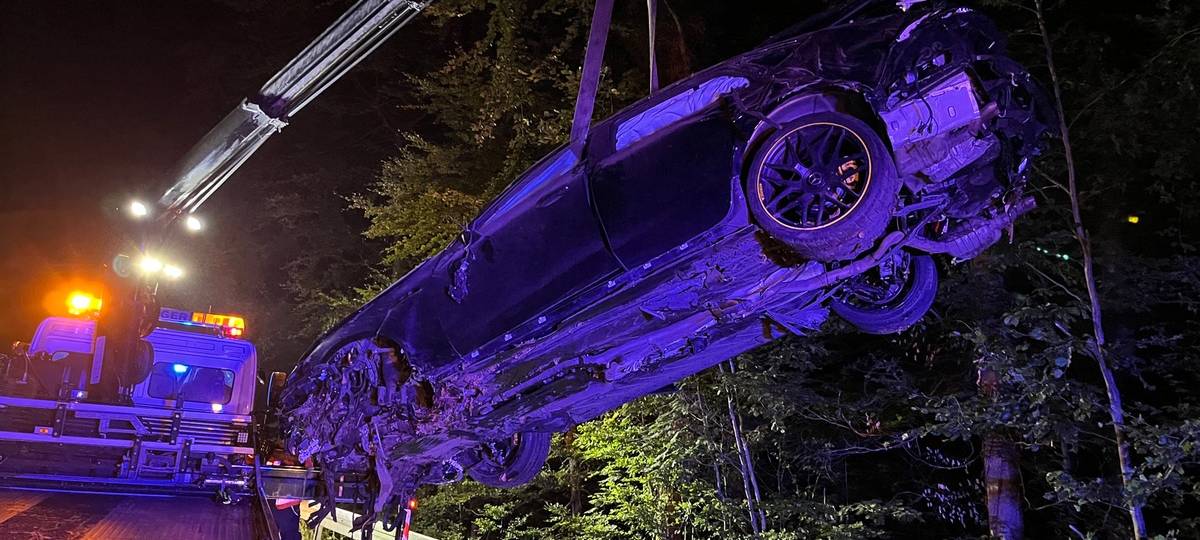 Fahrer unter Drogen? Auto überschlägt sich bei Rüthen