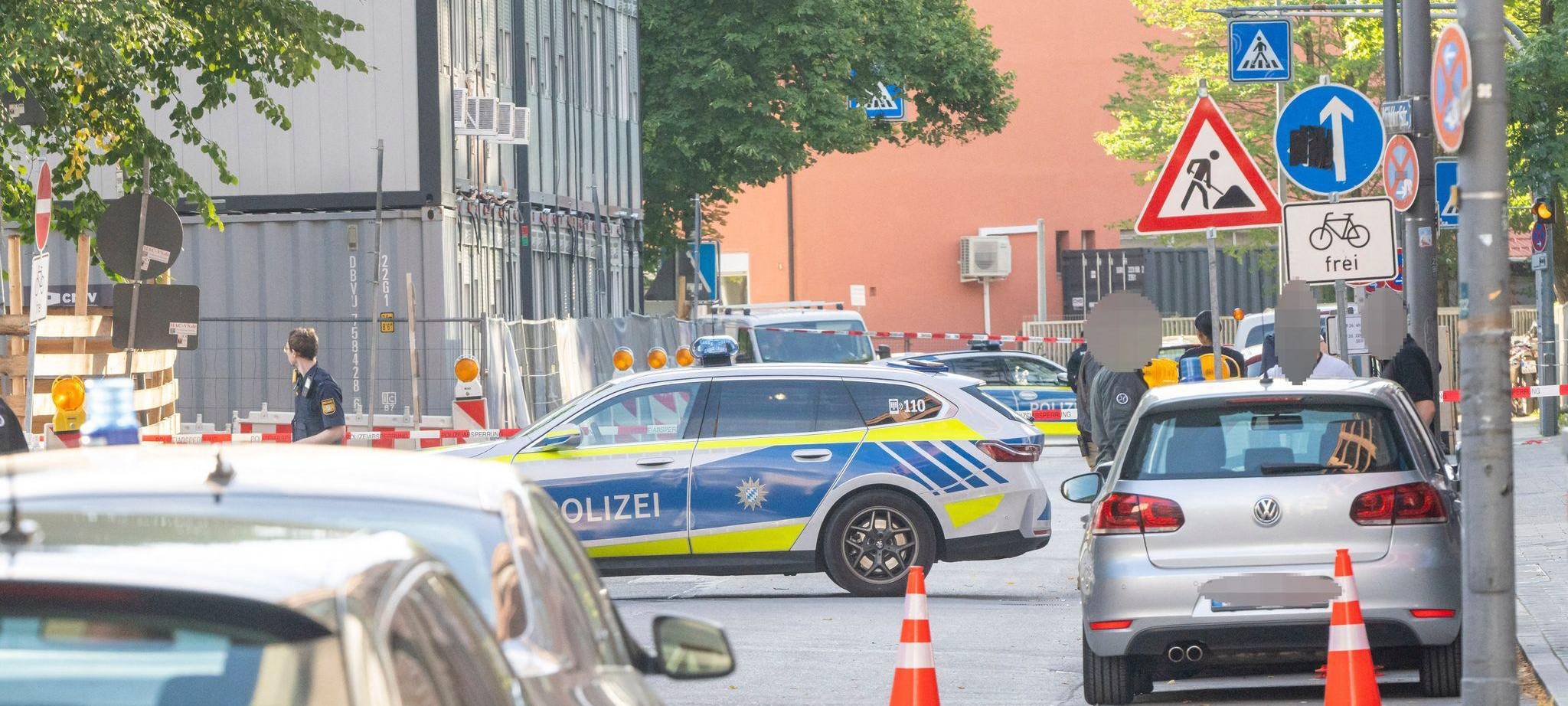 Brandsätze auf Münchner Baustelle geworfen