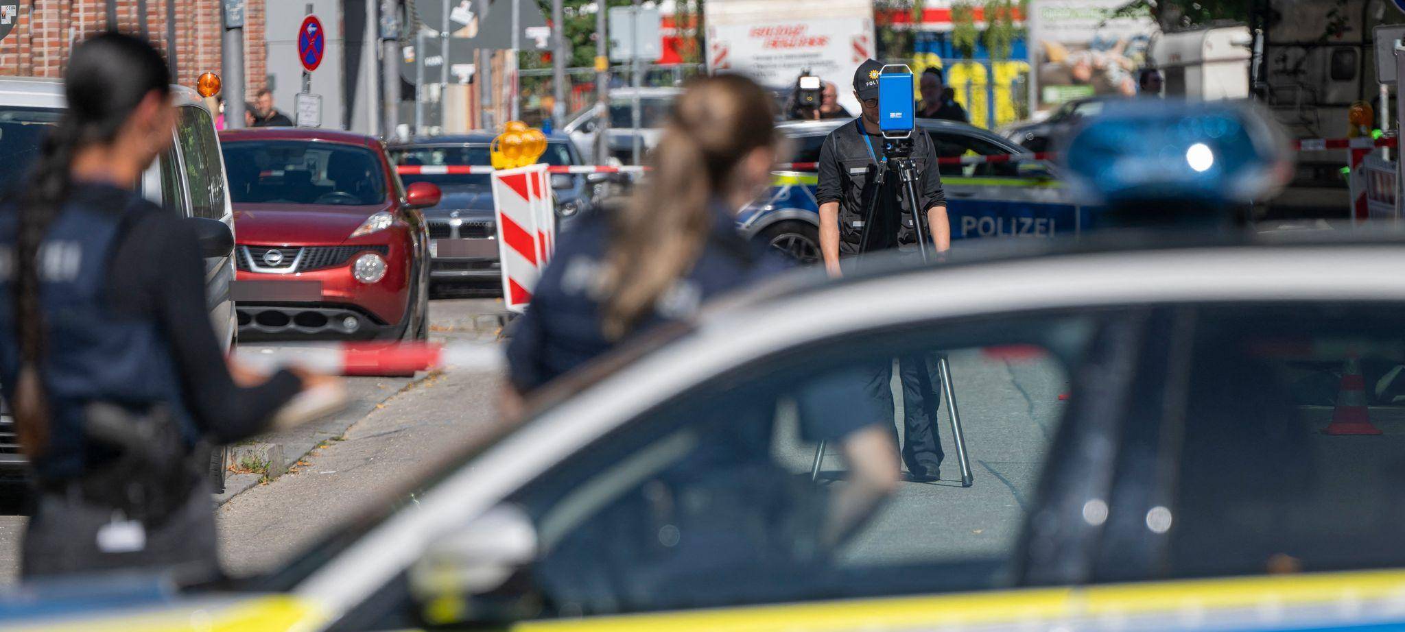 Brandsätze auf Münchner Baustelle geworfen