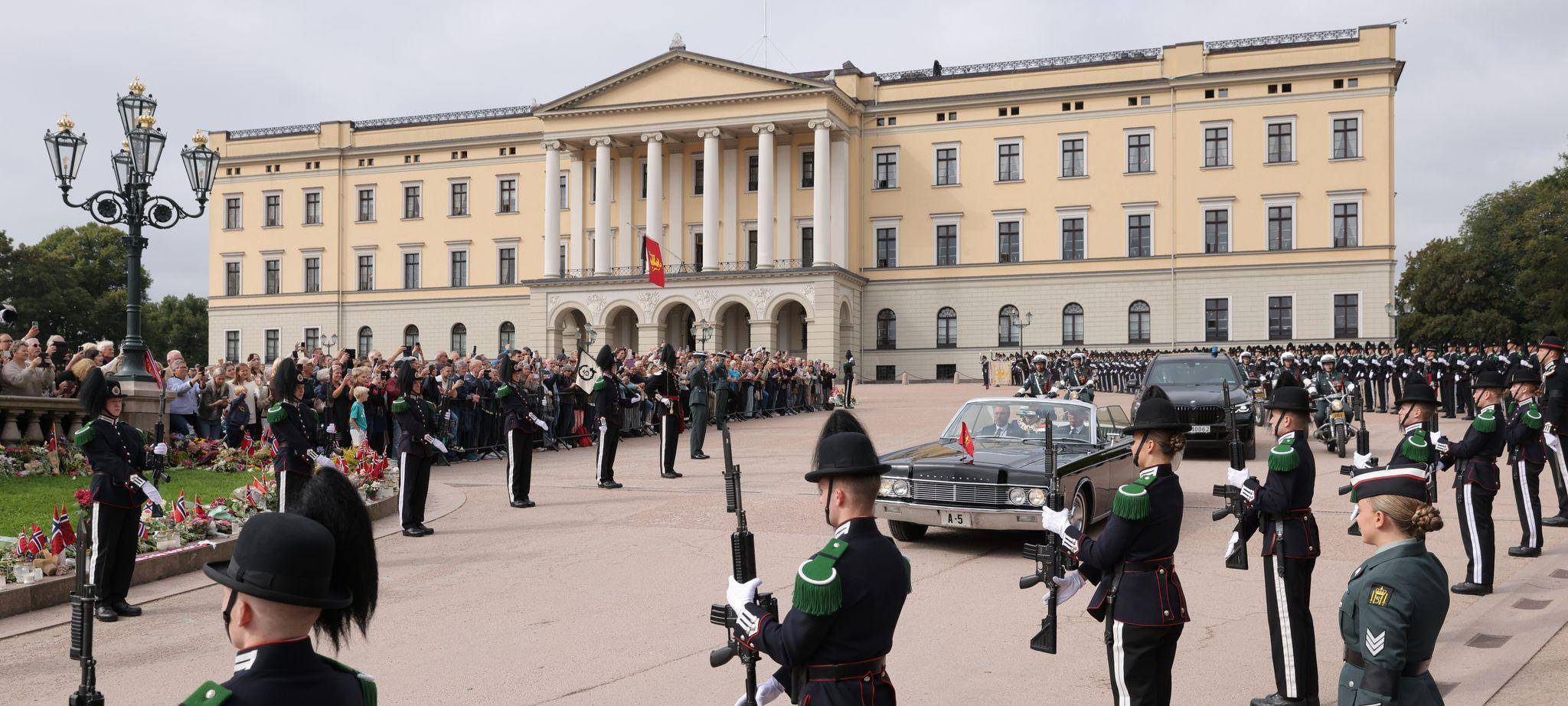 Vor der Beerdigung von König Harald