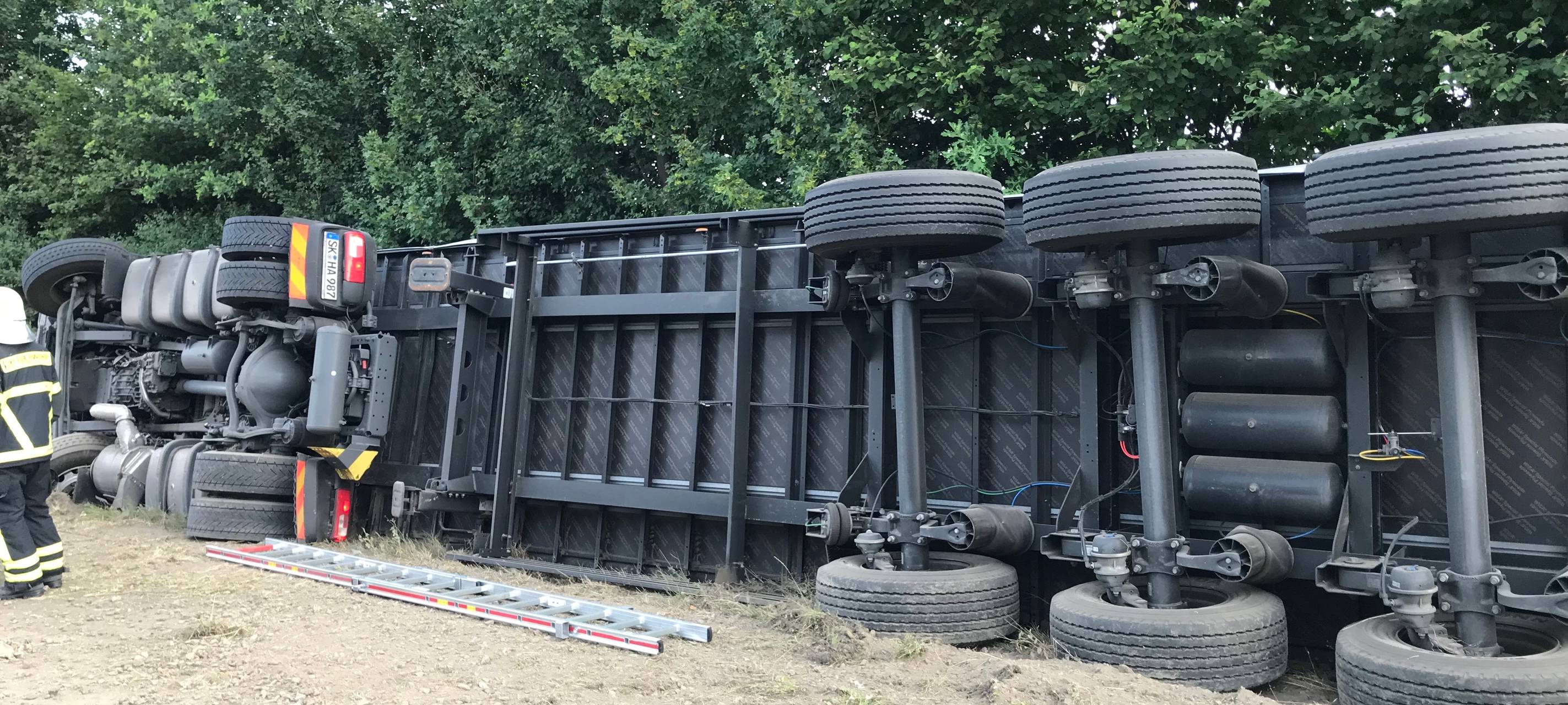 LKW-Unfall auf der A44
