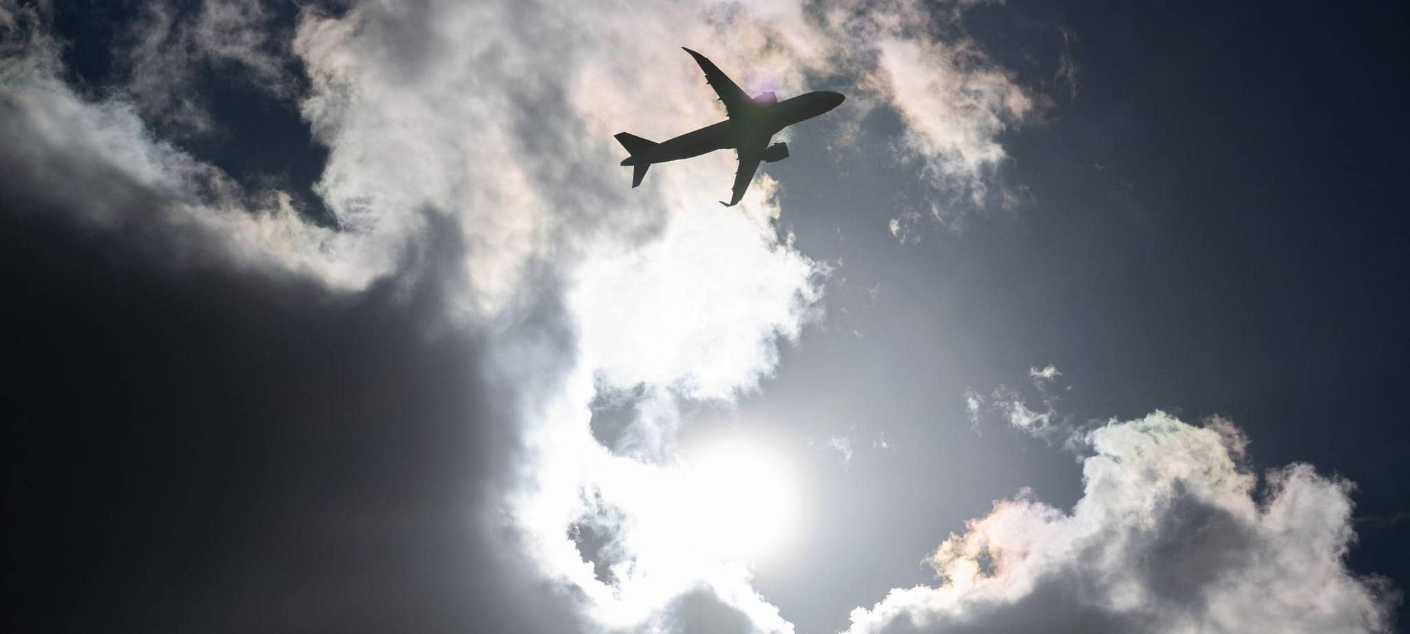 Lufthansa-Flug wegen brennender Powerbank umgeleitet