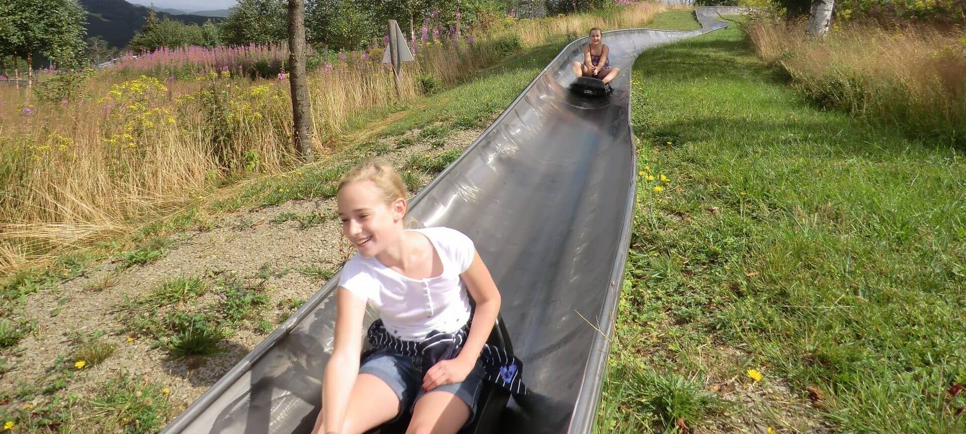 Skiliftkarussell Winterberg: Sommerrodeln im Winter