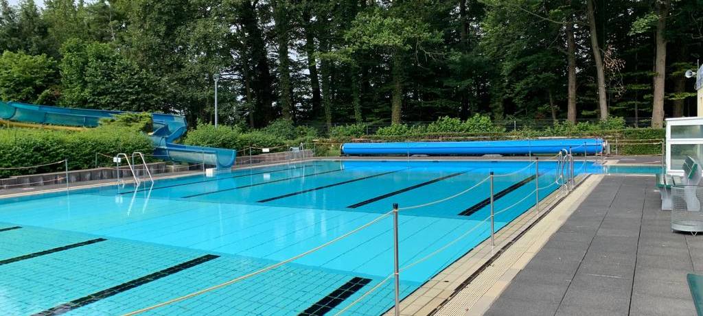 Die Hellweg Radio Pool Session