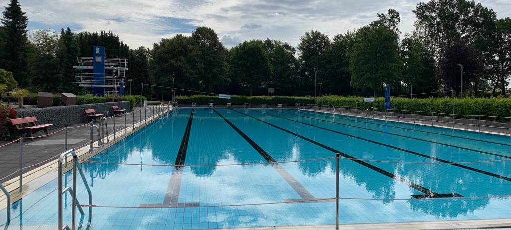 Die Hellweg Radio Pool Session