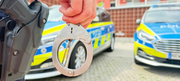 Duftnote kriminell: Parfüm bringt Mann ins Gefängnis