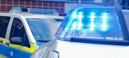 Ense: Chaos nach Unfall - Fahrer ignorieren Absperrung