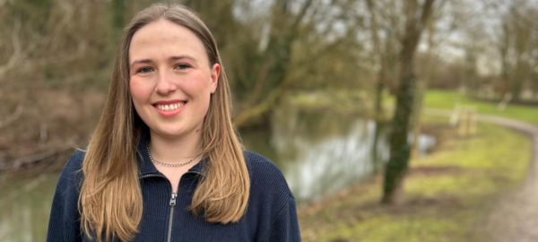 Girls Walking and Talking im Kreis Soest