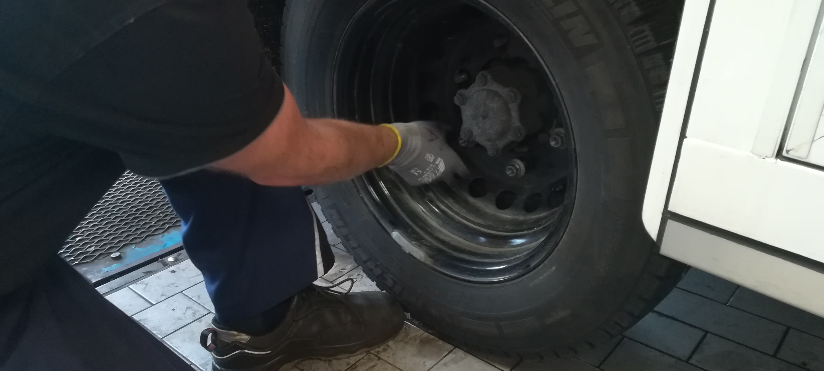 TÜV bilanziert Licht und Schatten