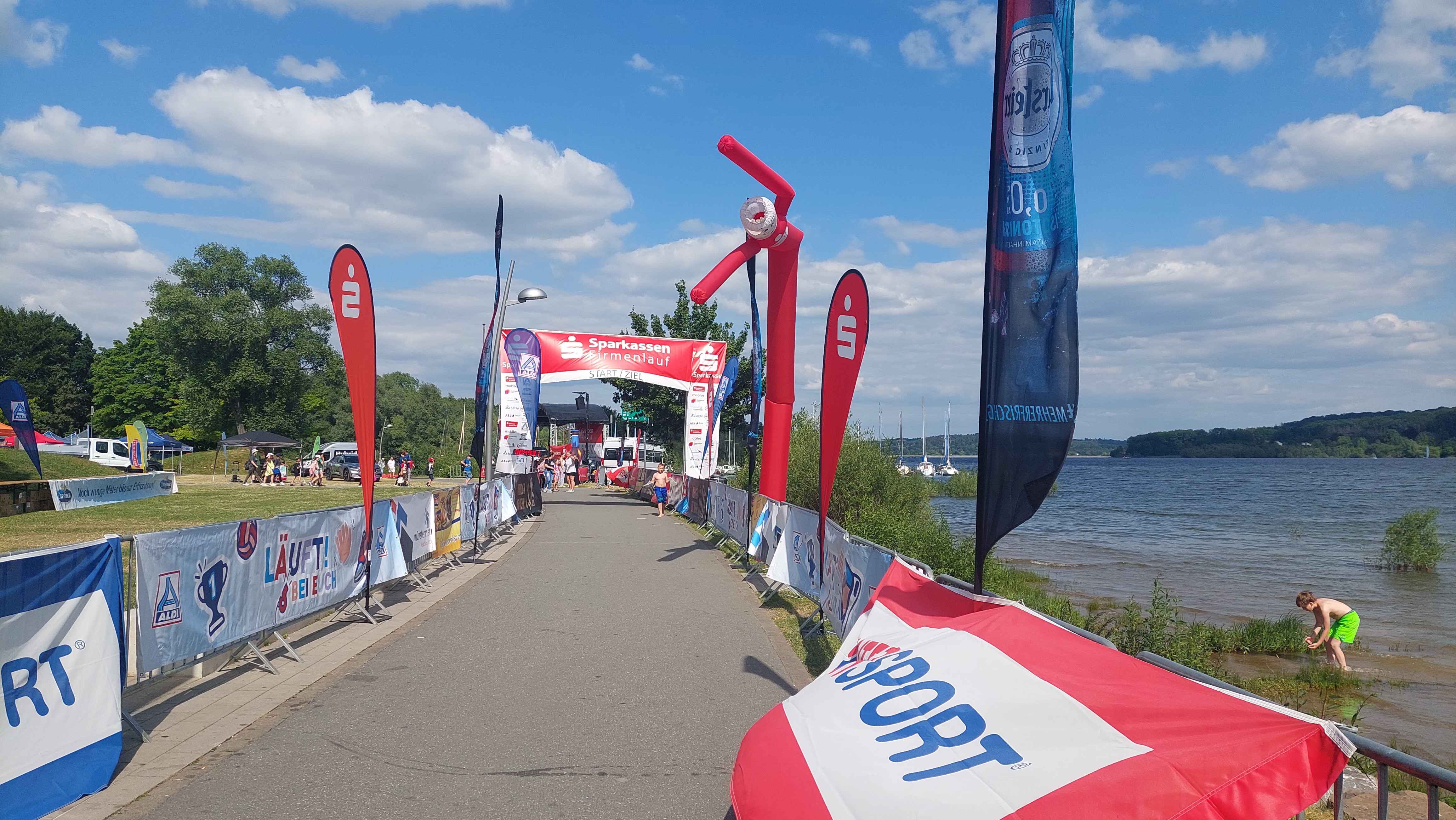 Der 11. Sparkassen-Firmenlauf am Möhnesee